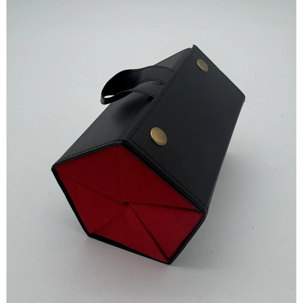 5 Slot Hanging‎ Sunglasses Organizer Travel Case Black Red Storage NWOT